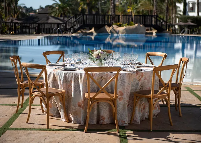 Sh加迪亚别墅酒店 5* 阿尔啼