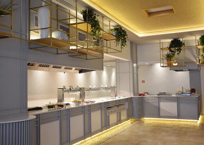 Hotel Sh Gadea 5*