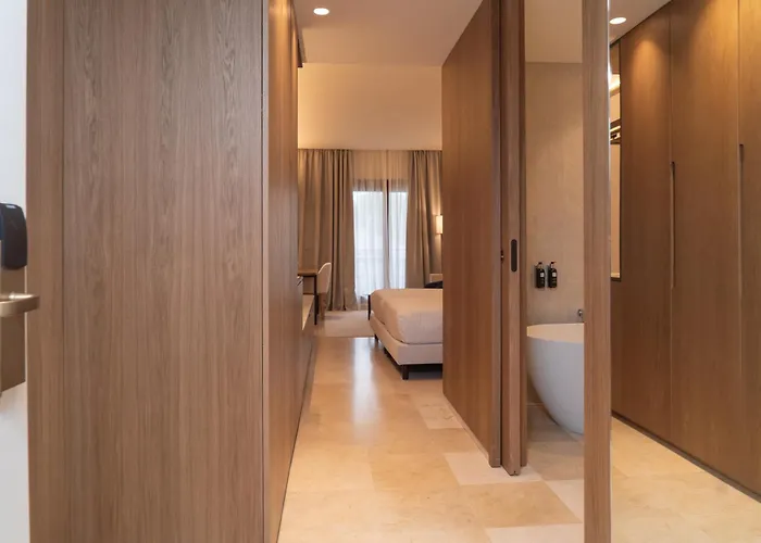 Sh Gadea Hotel 5*